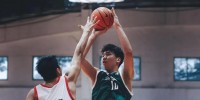 14分钟就5犯离场!前同曦顶薪先生来NBL成混子