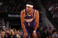 🏀太阳VS魔术前瞻:主场龙碰上客场虫 布克能否带队终结3连败?