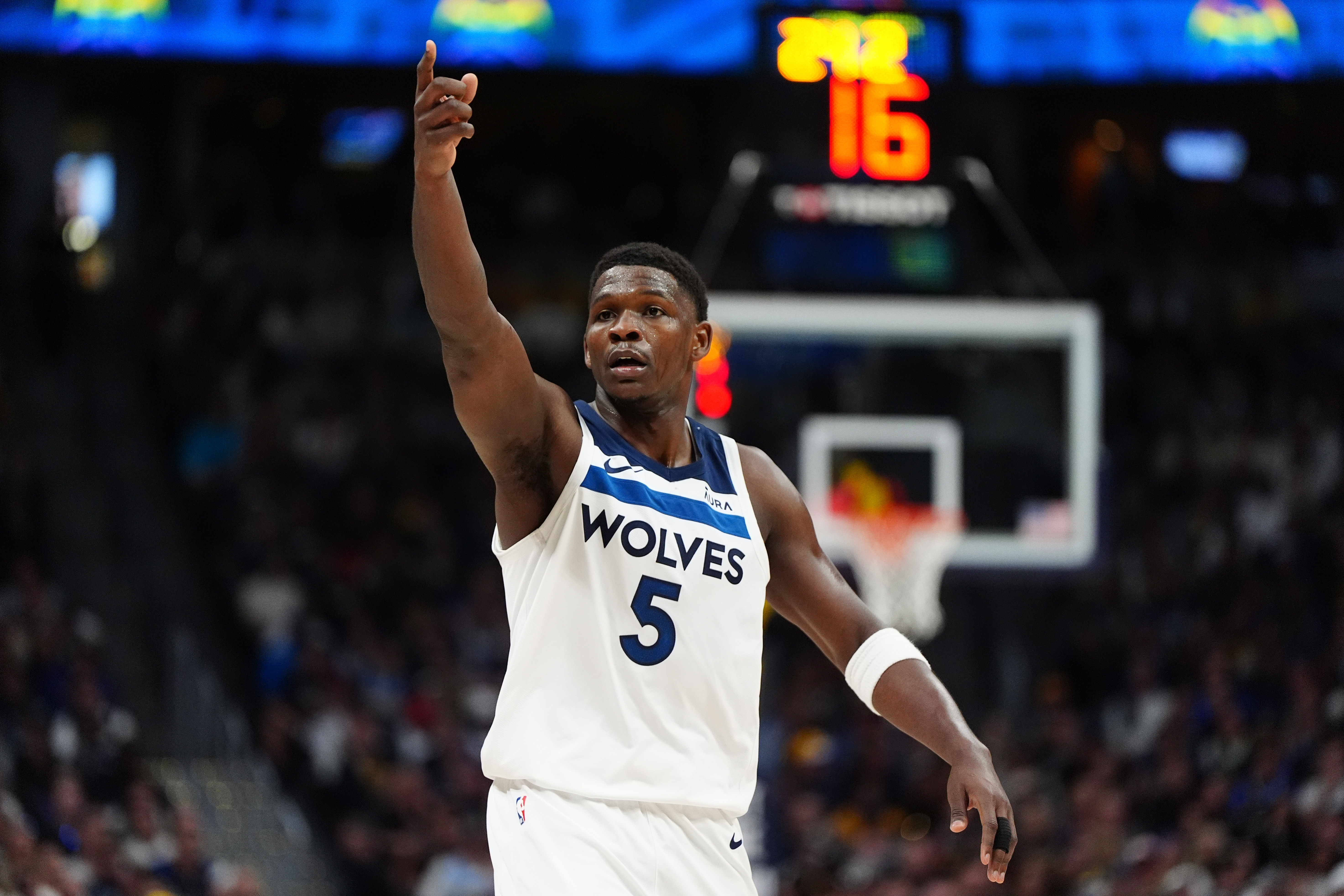 【吧友评选】🌟NBA新赛季20大球星之No.10!